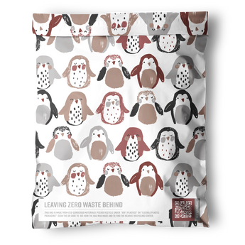 Inspired by our Penguins Mailers 10" x 13" from impack.co, this reusable bag features a cute cartoon penguin pattern in neutral colors and a "Leaving Zero Waste Behind" label—perfect for eco-friendly pairings.